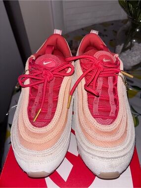 Nike Women’s Coral-Pink Gradient Air Max 97 Sneakers